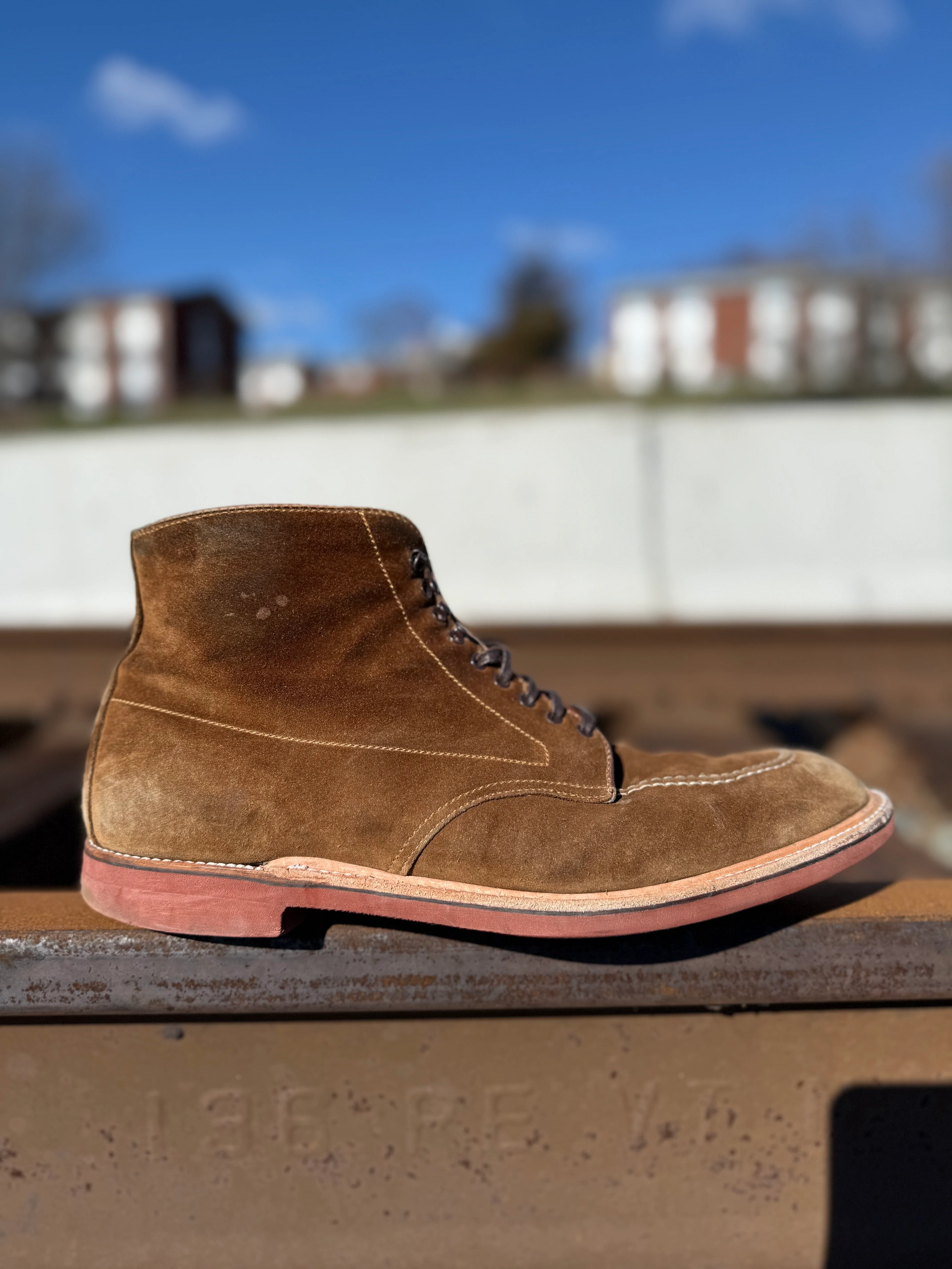 40531H - Redwood Indy Boot in Snuff Suede - Image 3