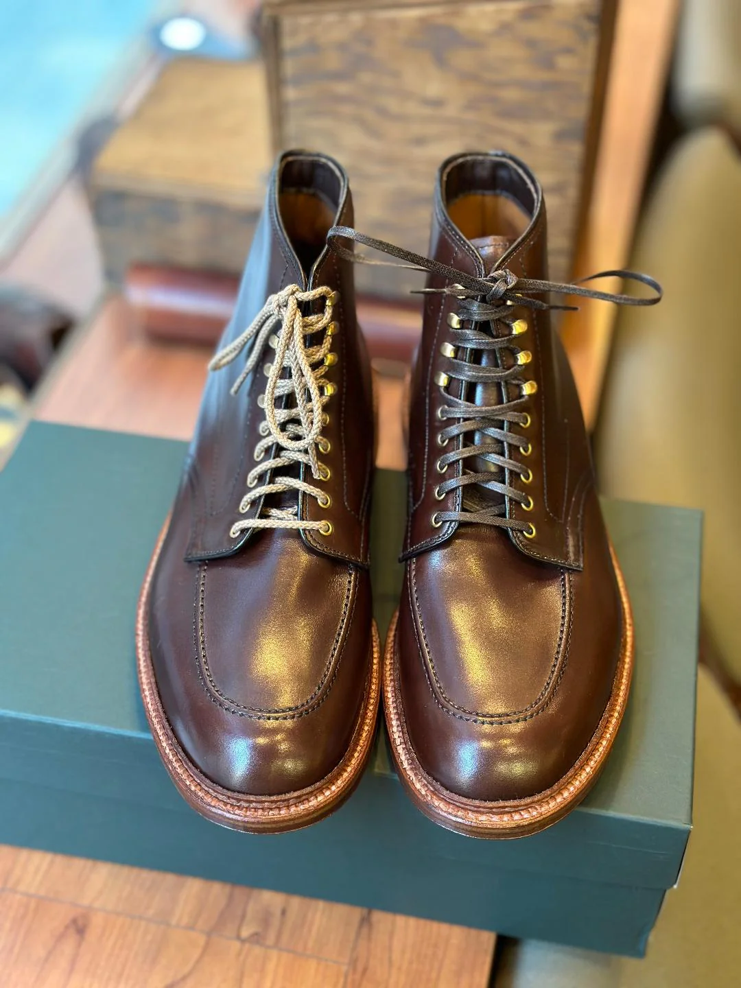 40577H - Stitchdown "Otis" Indy Boot in Brown Calf - Image 3