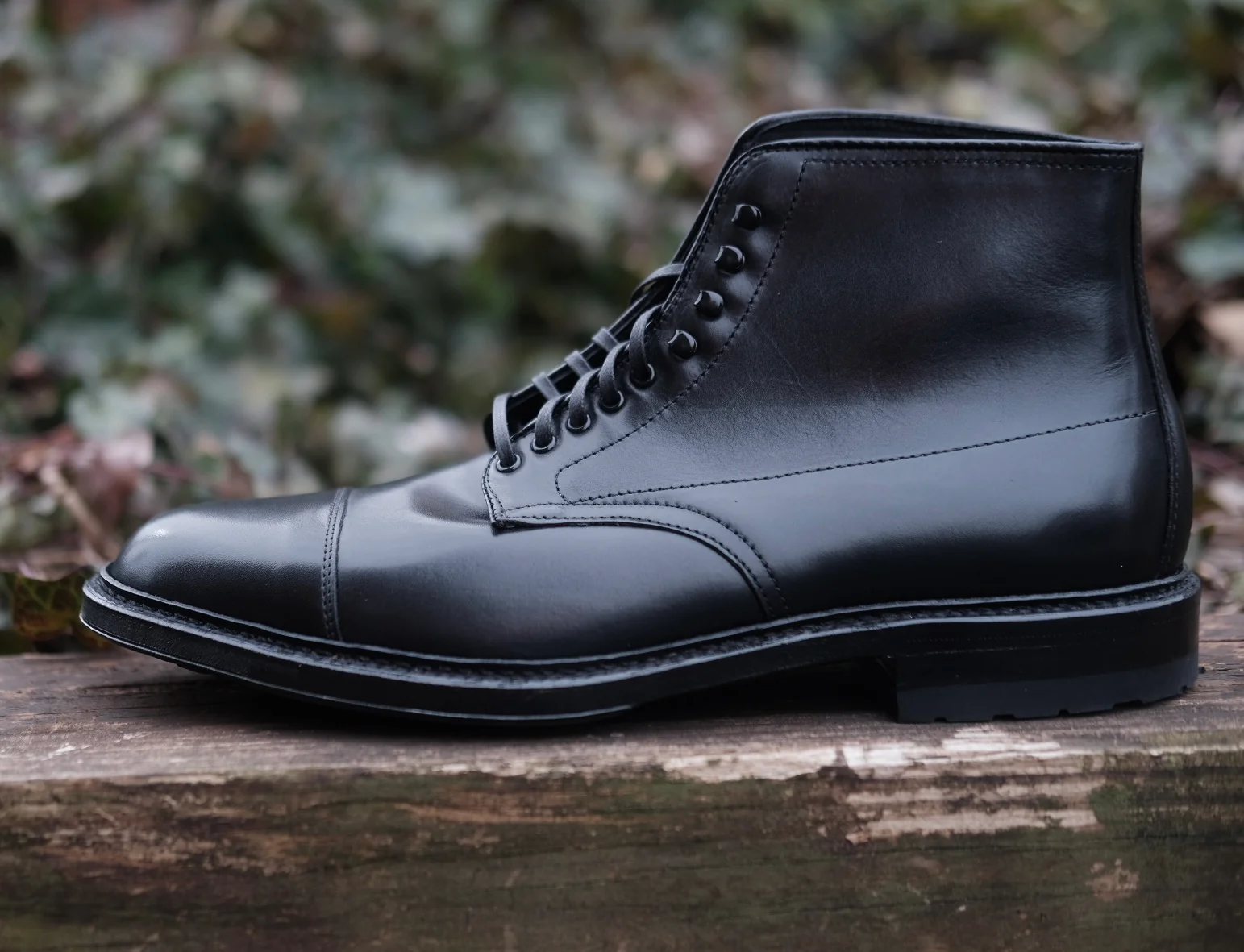 40797HC - Black Cap Toe Boot with Commando Sole - Image 13
