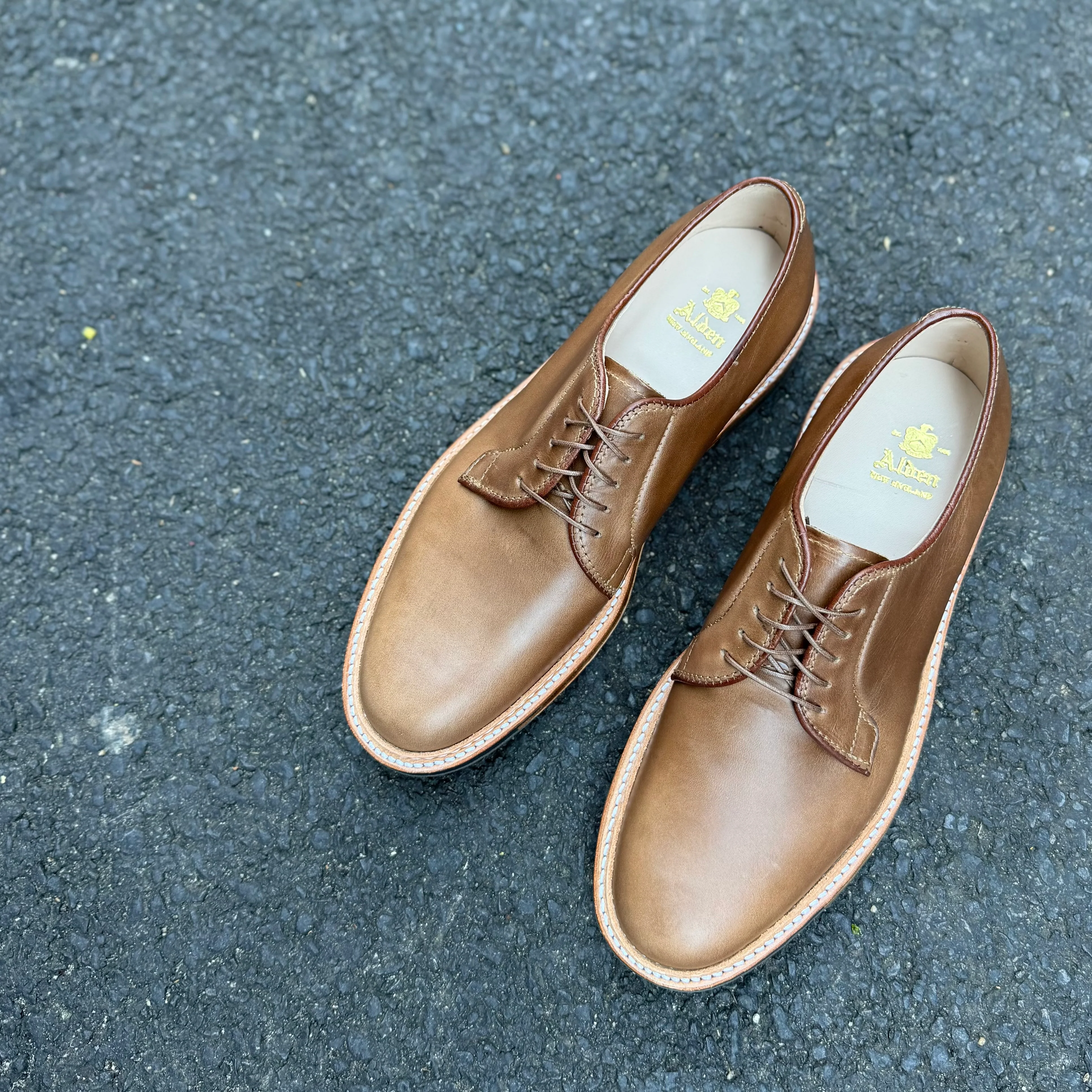 9501C  - Natural CXL Plain Toe Blucher - Image 2