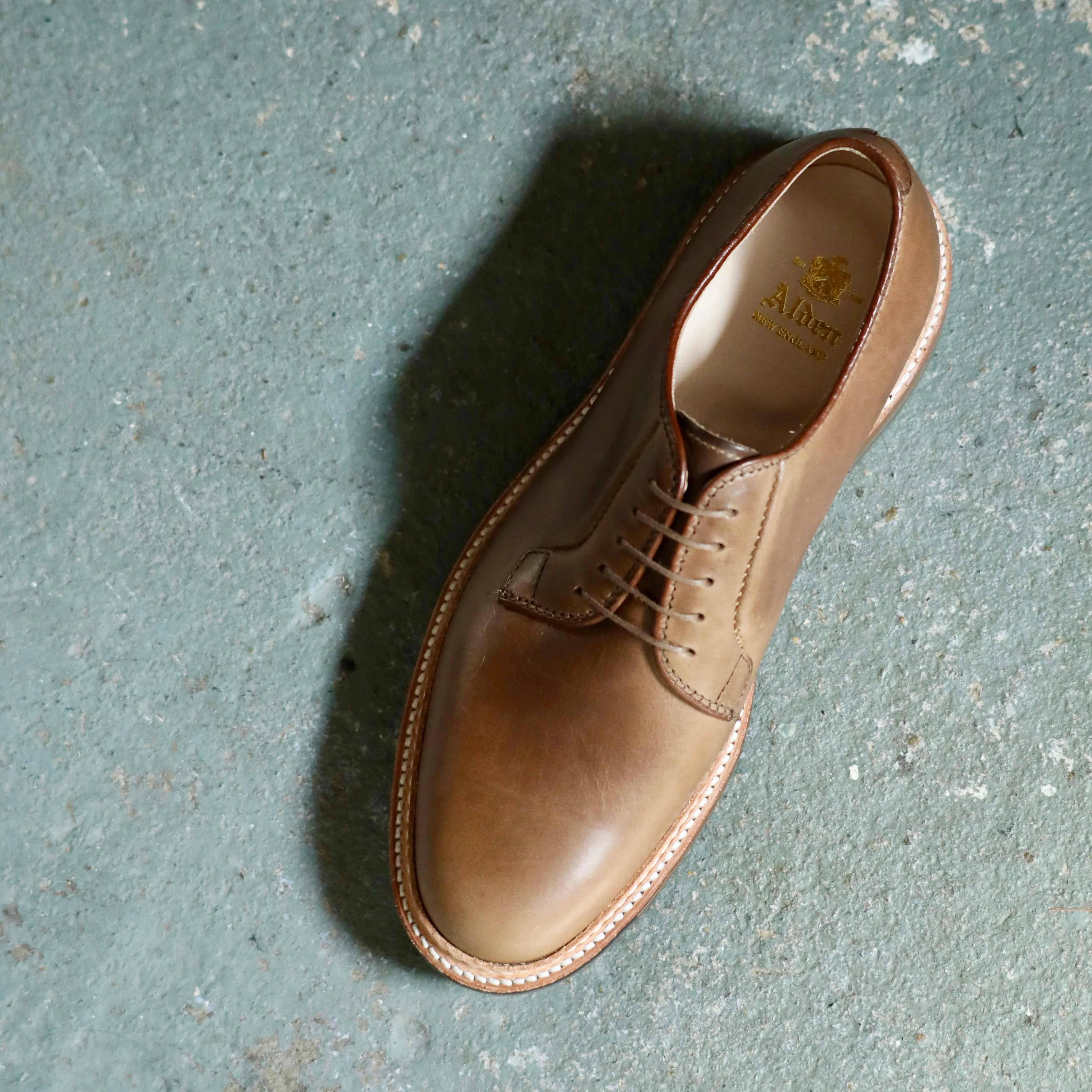 9501C  - Natural CXL Plain Toe Blucher - Image 5