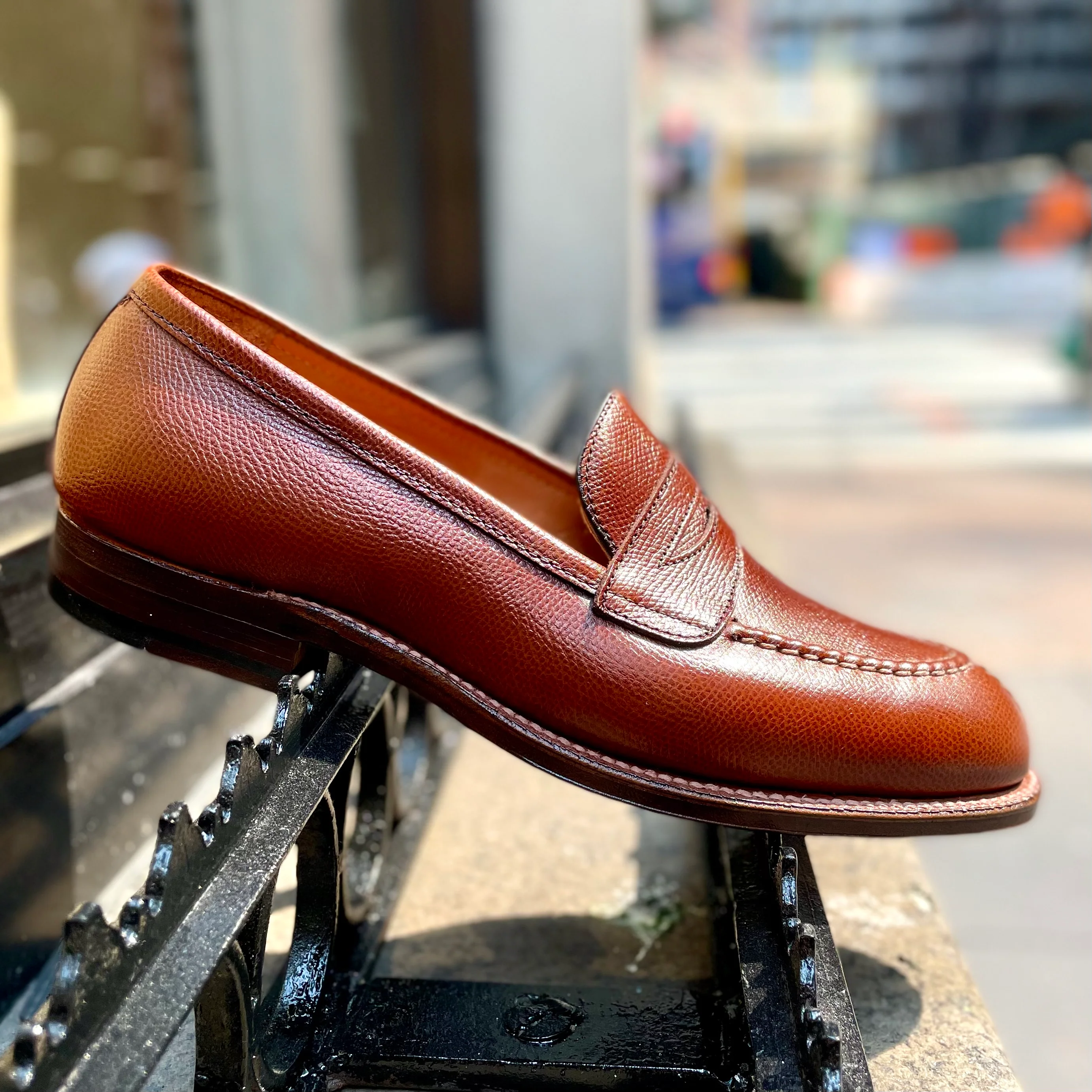 D1204 - Alpine Grain NST Loafer - Image 3