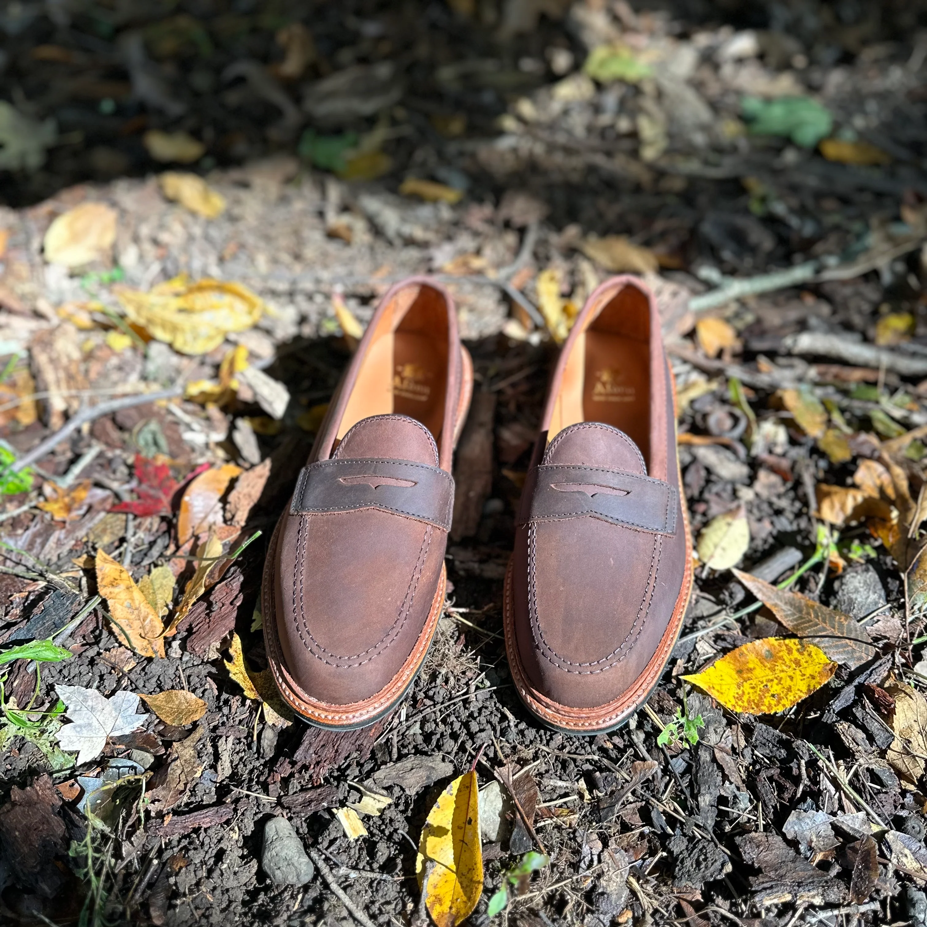 D2216L - Smooth Tobacco Chamois Penny Loafer - Image 10