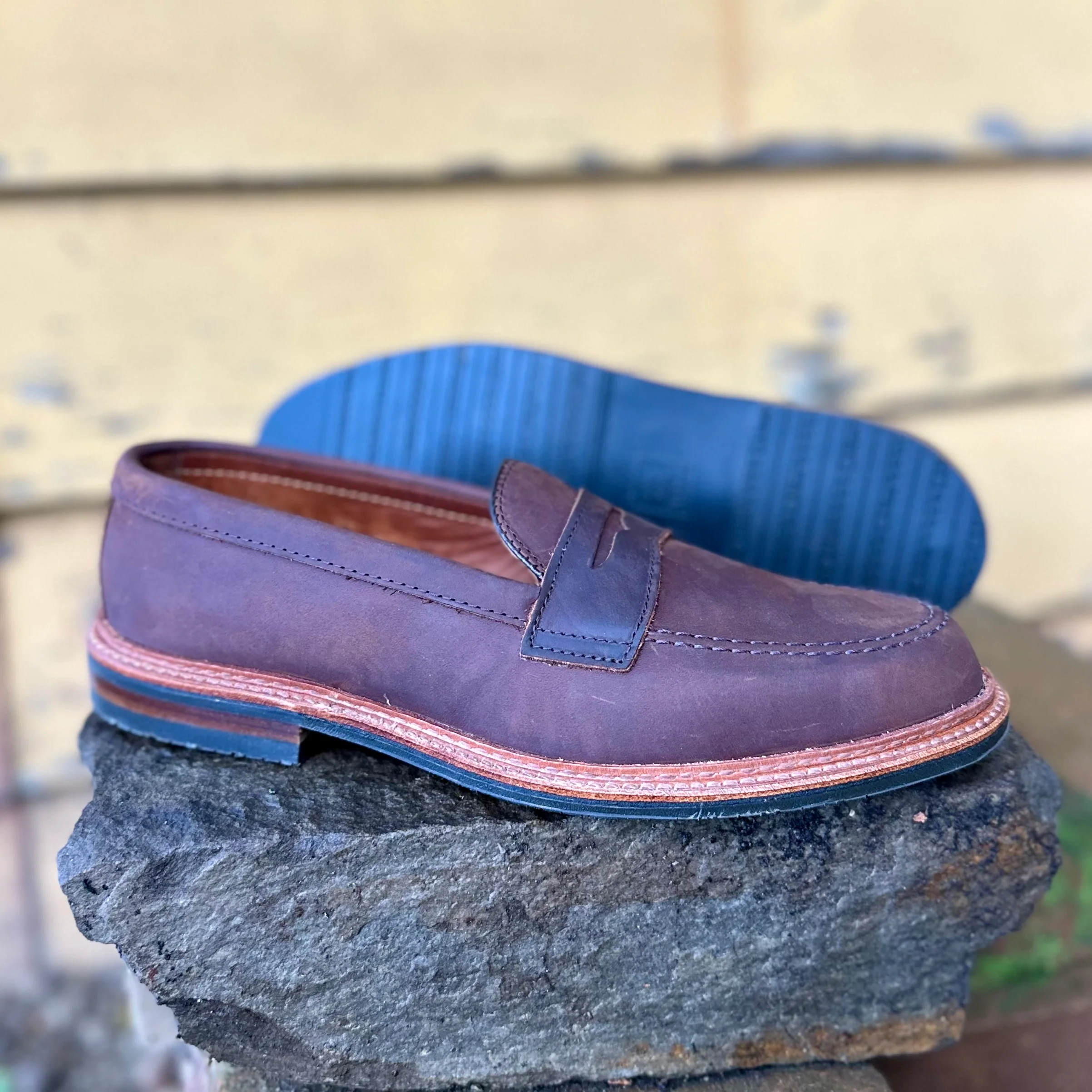 D2216L - Smooth Tobacco Chamois Penny Loafer - Image 8