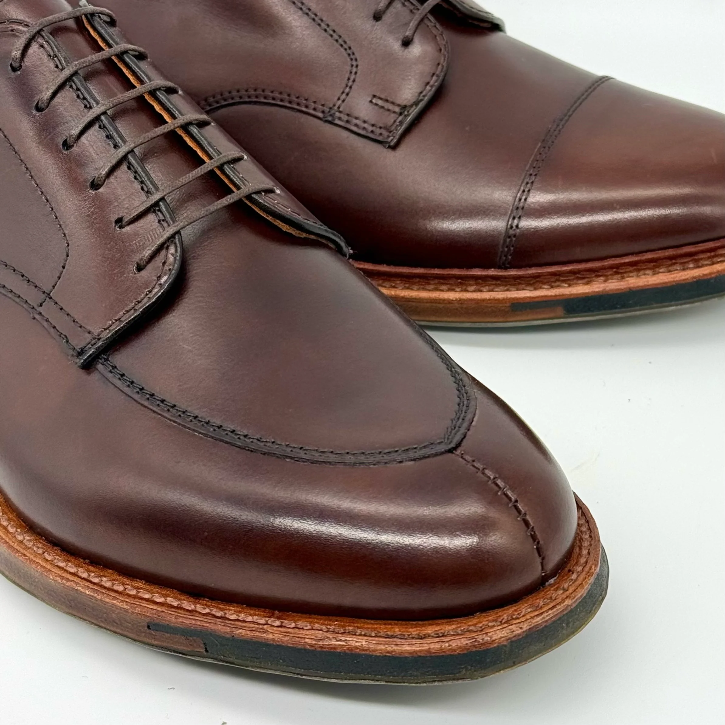 D6629C - Brown Calf V Tip Blucher w Commando Sole - Image 4