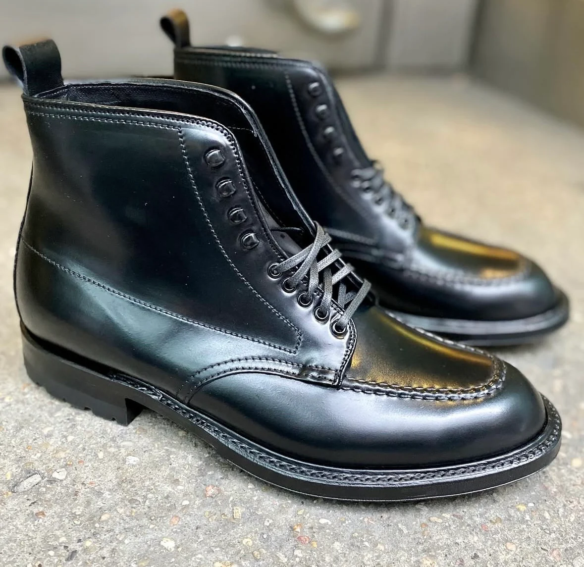 40509HC - Indy Boot w Commando Black Shell