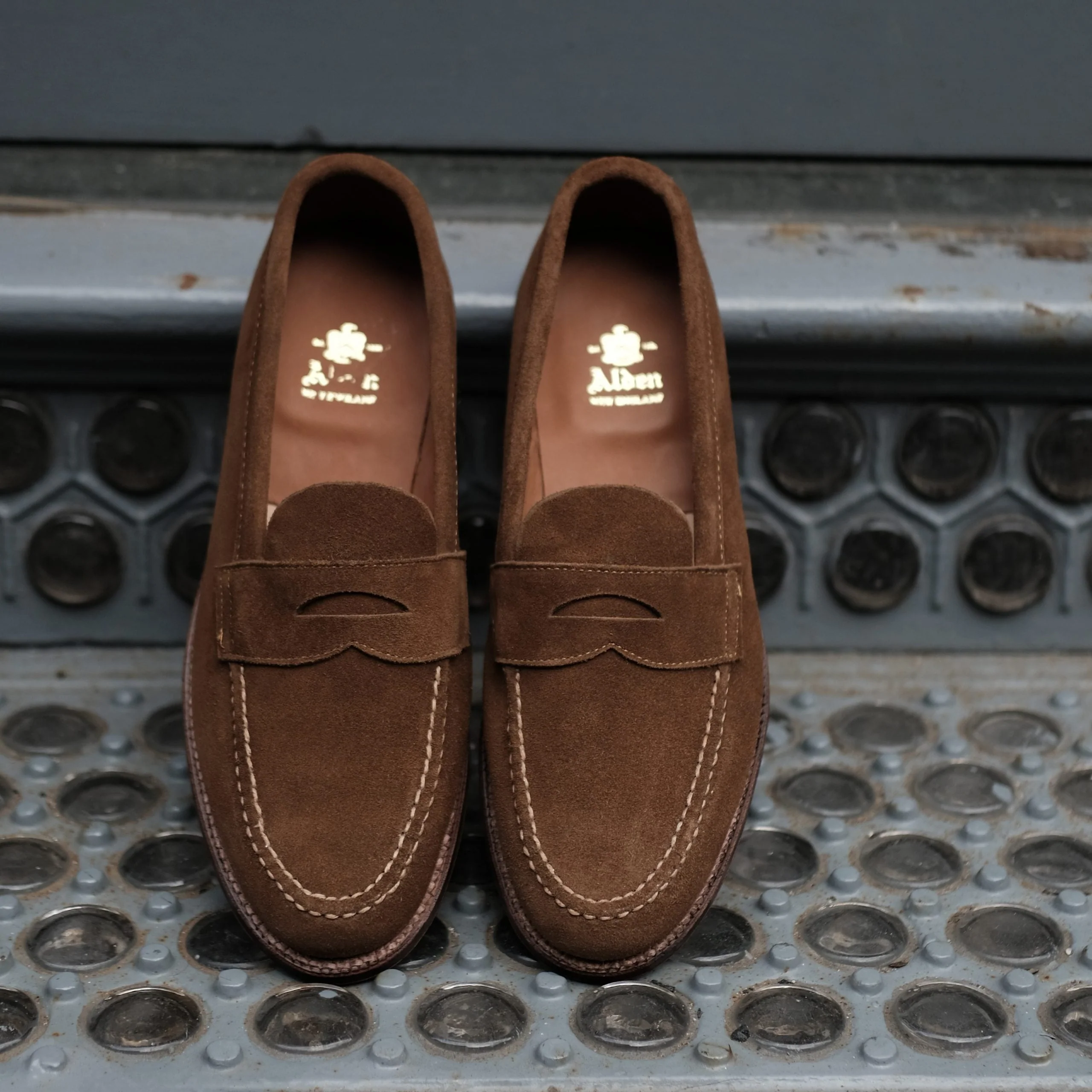 6243F - Unlined Leisure Hand Sewn in Snuff Suede - Image 5